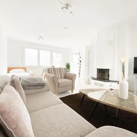 1-4 Pers. Moderne 2-etagen-wohnung - Nur 0,3 Km Vom Zentrum רמשייד