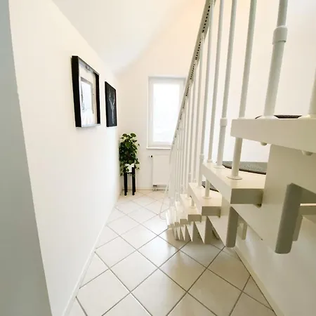 Apartment 1-4 Pers. Moderne 2-etagen-wohnung - Nur 0,3 Km Vom Zentrum *