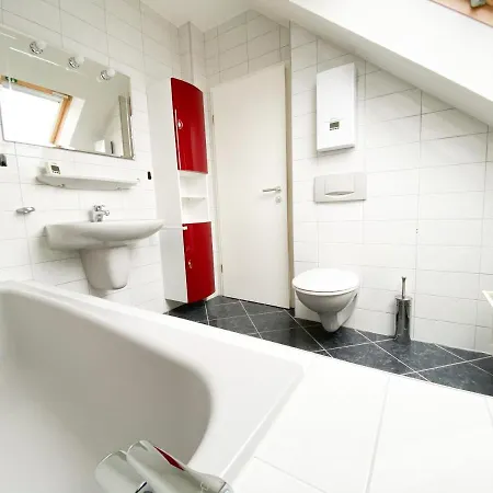 Apartmán Stilvolle Auf 2 Etagen In Zentrumsnaehe Remscheid