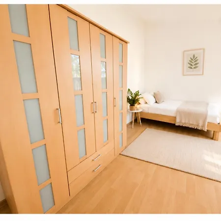 Apartmán Stilvolle Auf 2 Etagen In Zentrumsnaehe
