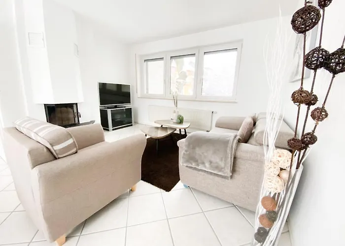 1-4 Pers. Moderne 2-etagen-wohnung - Nur 0,3 Km Vom Zentrum * Remscheid